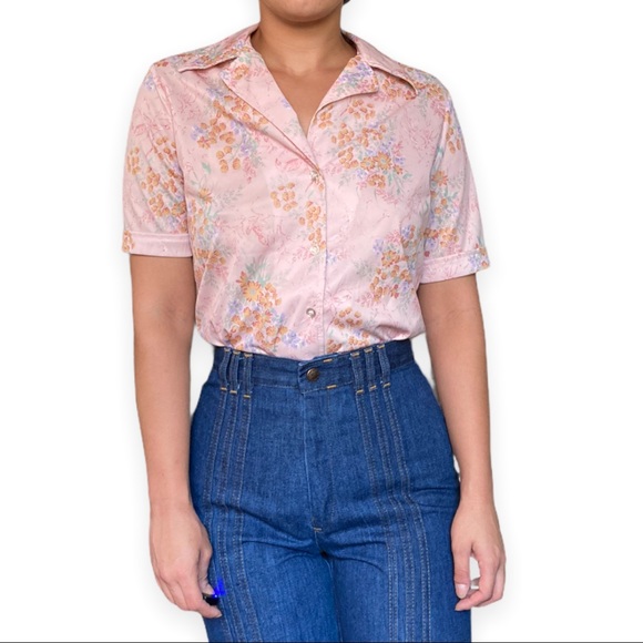 Vintage 70s Floral Print Button Down Blouse - Picture 4 of 8